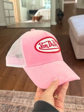 Von Dutch Light Pink Mesh Back Trucker Cap